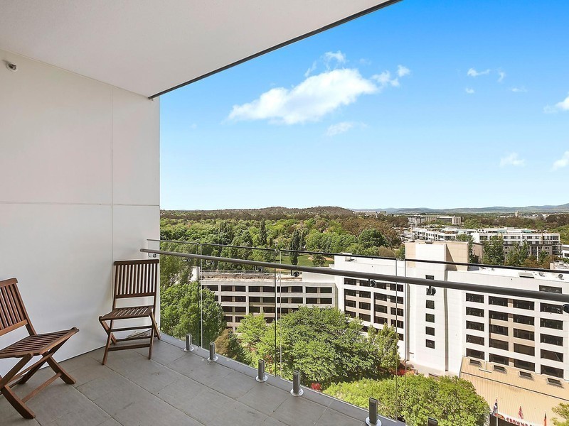 1124/240 Bunda Street, City ACT 2601