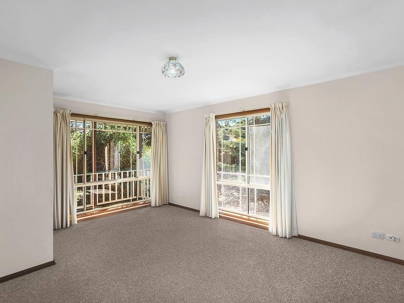 8/72 Brudenell Drive, Jerrabomberra NSW 2619
