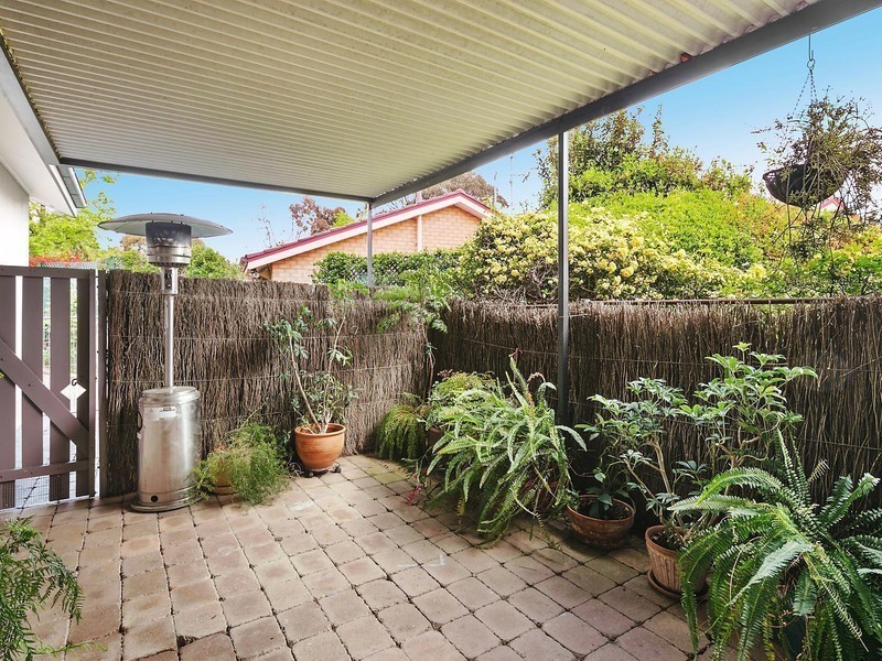 9 Cheel Place, Farrer ACT 2607