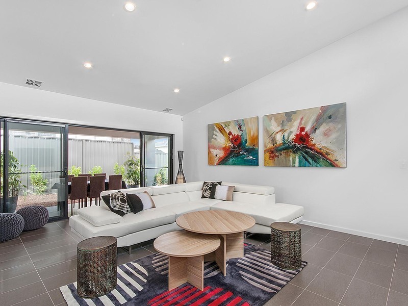 28 Ivory Street, Crace ACT 2911