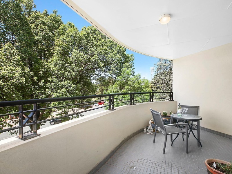 105/5 Empire Circuit, Forrest ACT 2603