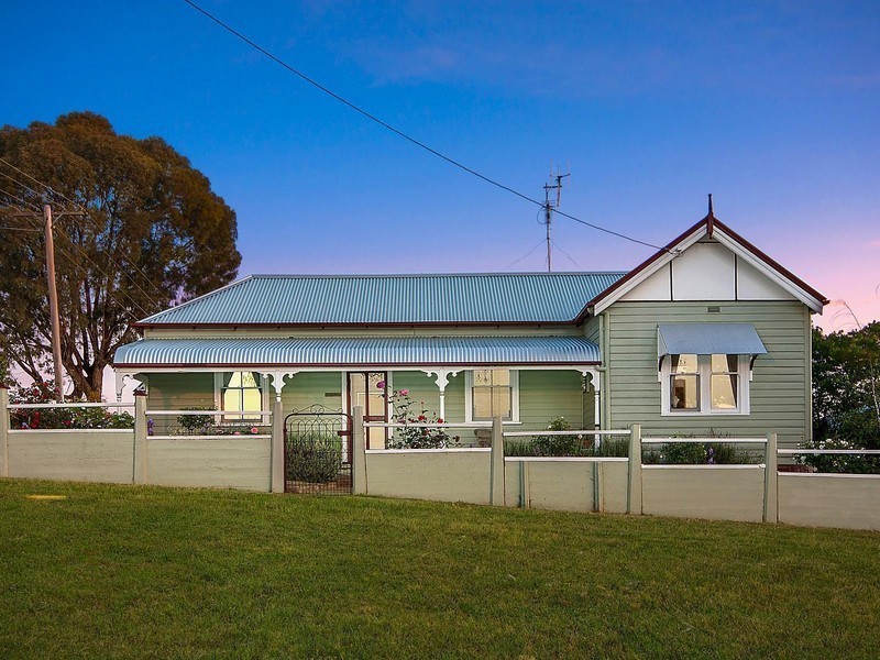 22 Browne Street, Yass NSW 2582