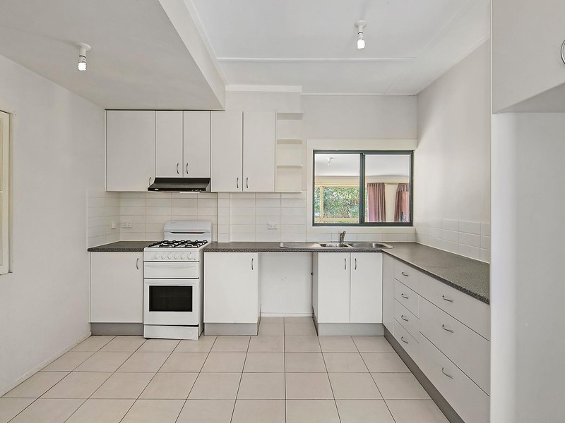 18 Marlee Place, Narrabundah ACT 2604