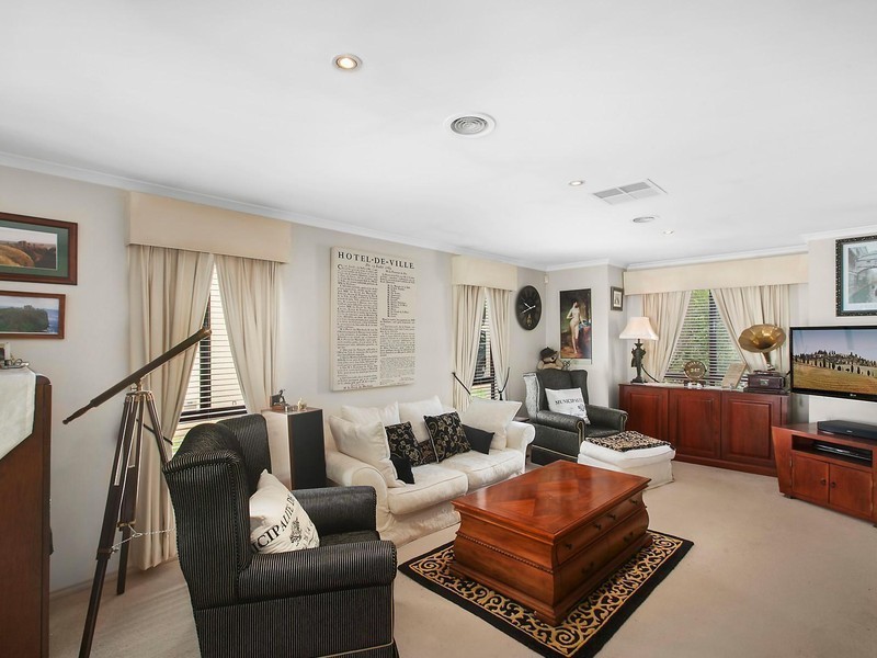 51 Oxenham Circuit, Gordon ACT 2906