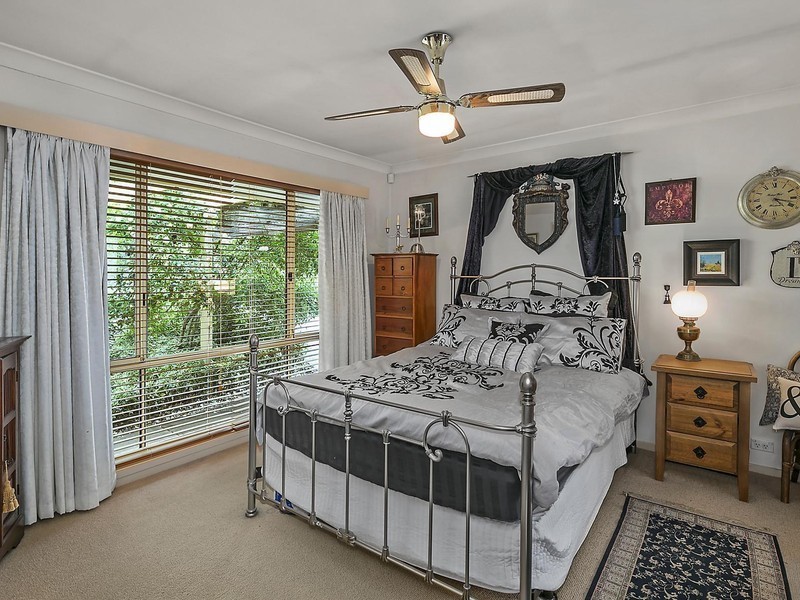 52 Charterisville Avenue, Conder ACT 2906