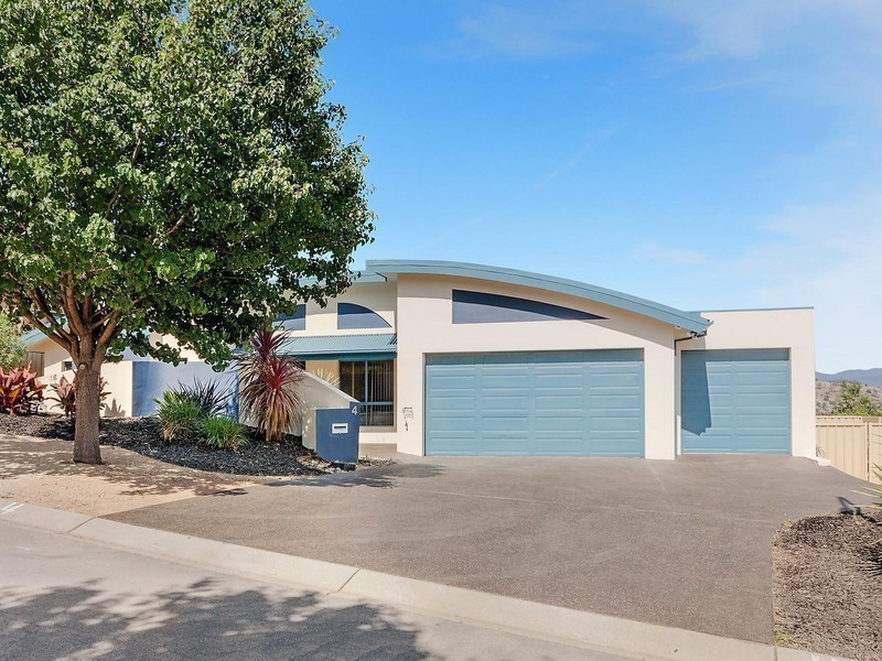4 Kallista Place, Conder ACT 2906