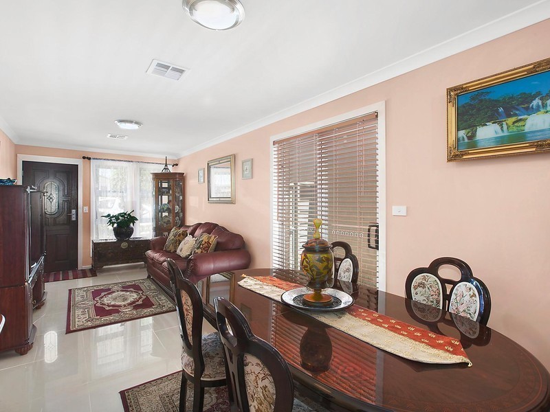 6 Rockwood Street, Casey ACT 2913