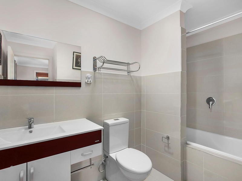 6 Rockwood Street, Casey ACT 2913