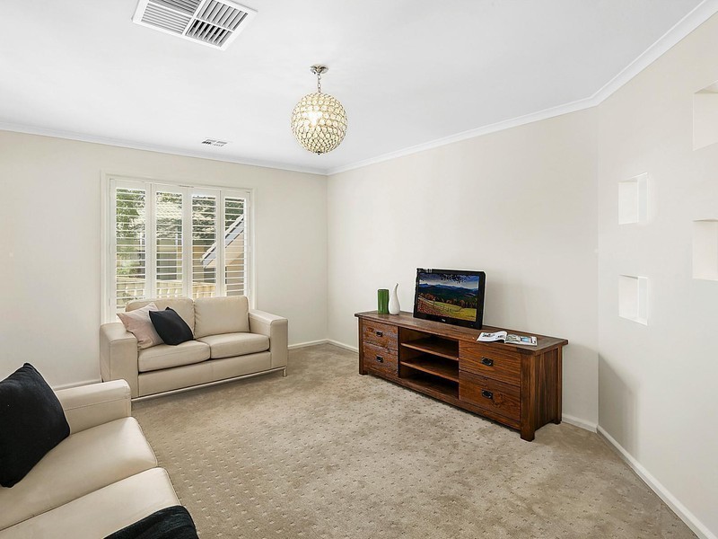 33 Collier Street, Curtin ACT 2605
