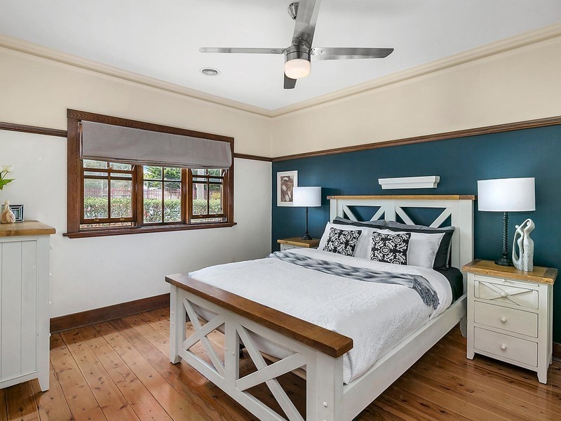 9 Hirst Avenue, Queanbeyan NSW 2620