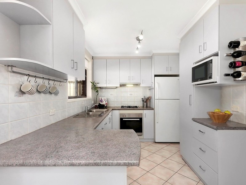4 Steel Place, Queanbeyan NSW 2620