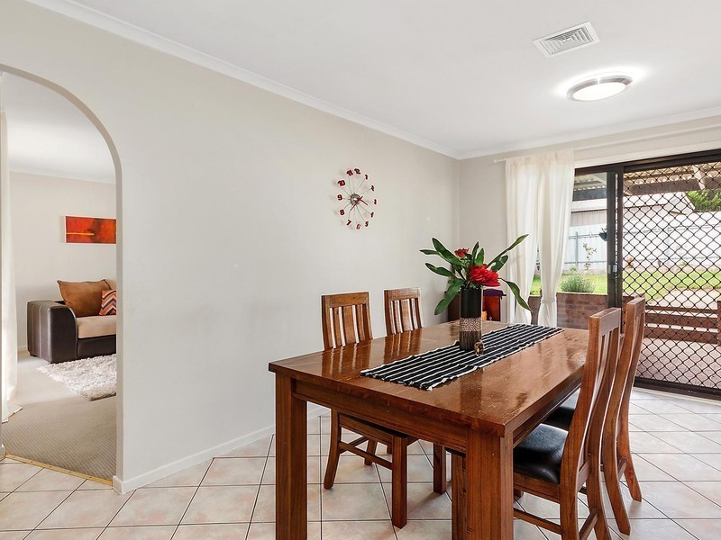 4 Steel Place, Queanbeyan NSW 2620