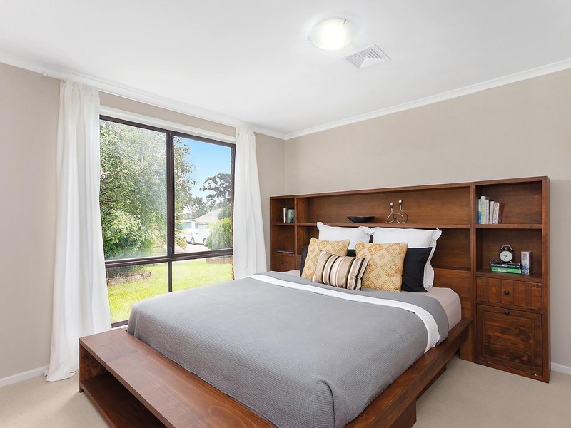 4 Steel Place, Queanbeyan NSW 2620