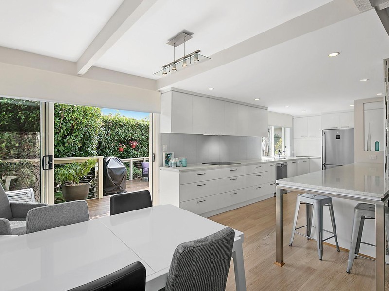 38 Dixon Drive, Holder ACT 2611