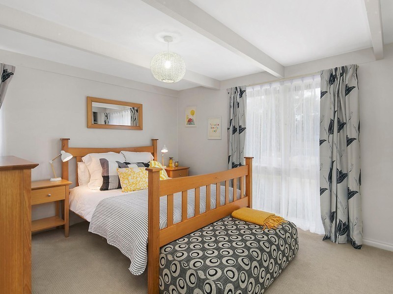 38 Dixon Drive, Holder ACT 2611