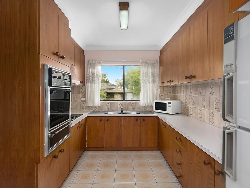 37 Carr Crescent, Wanniassa ACT 2903