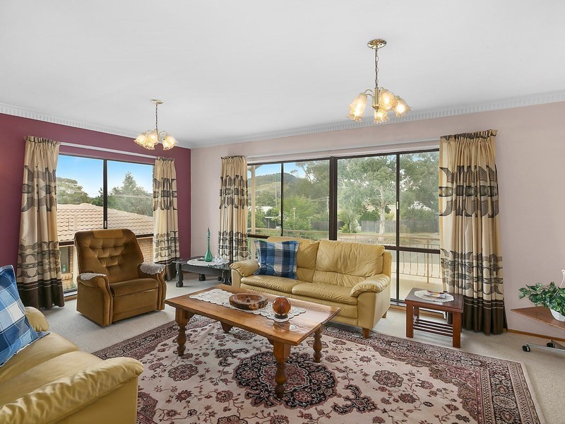 37 Carr Crescent, Wanniassa ACT 2903