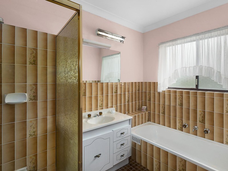 37 Carr Crescent, Wanniassa ACT 2903