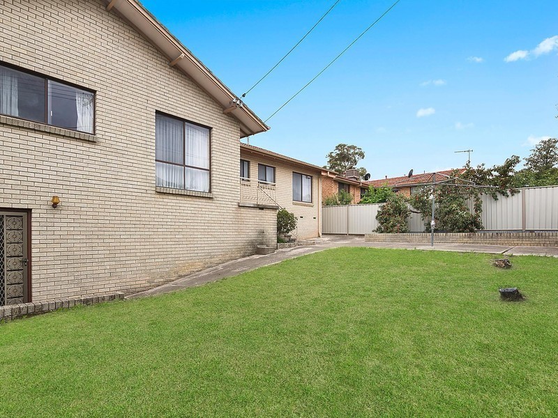 37 Carr Crescent, Wanniassa ACT 2903