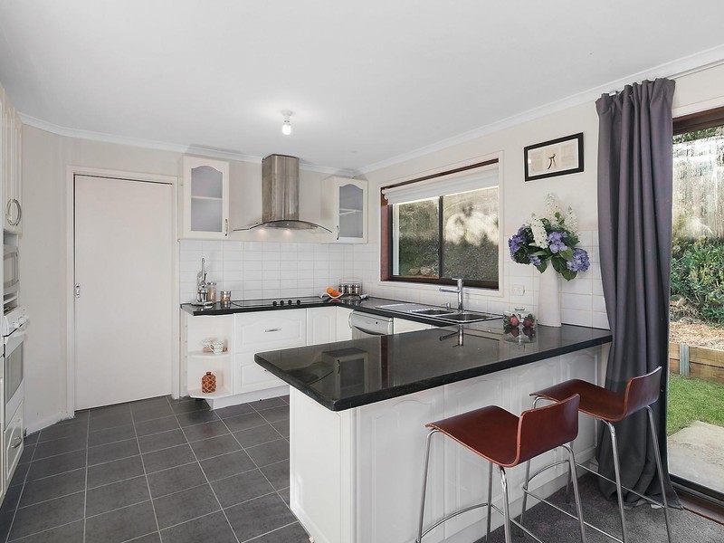 11 Kaye Place, Crestwood NSW 2620