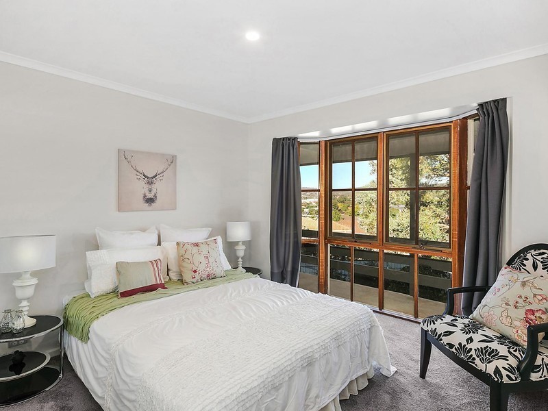 11 Kaye Place, Crestwood NSW 2620