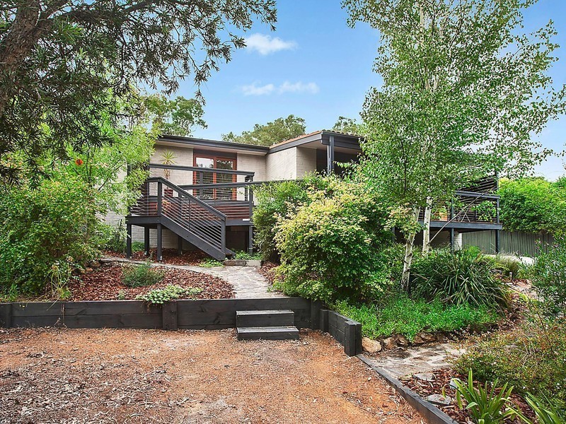 11 Courtice Close, Fadden ACT 2904