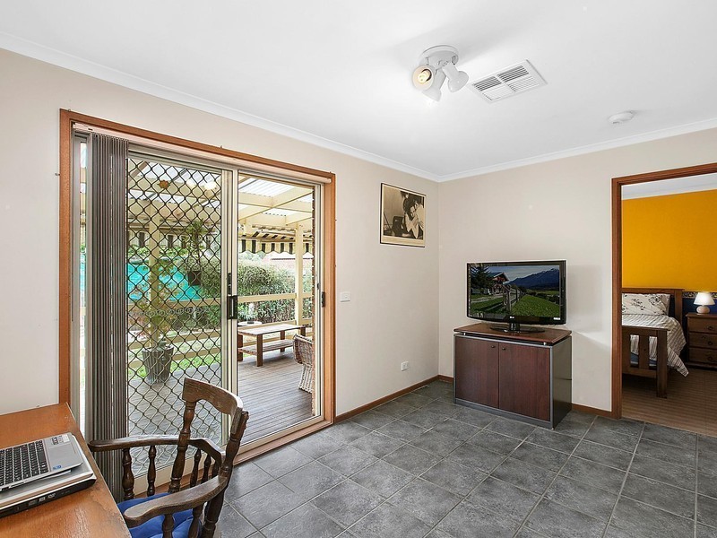 2 Eales Place, Kambah ACT 2902