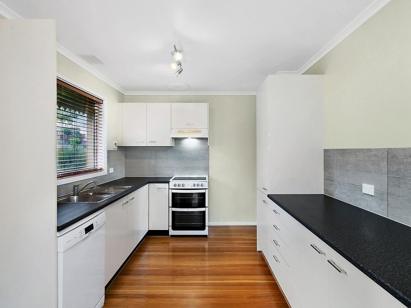 55 Ragless Circuit, Kambah ACT 2902