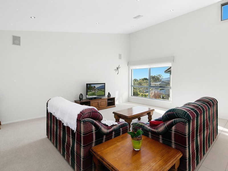 79 Waterfall Drive, Jerrabomberra NSW 2619