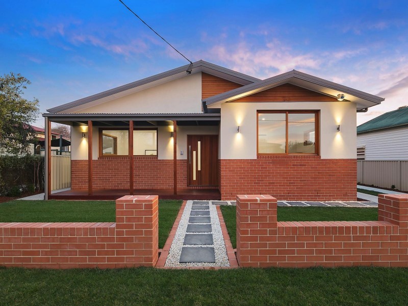 13 Hayes Street, Queanbeyan NSW 2620