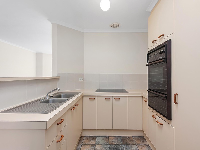 10/21 Cossington Smith Crescent, Lyneham ACT 2602