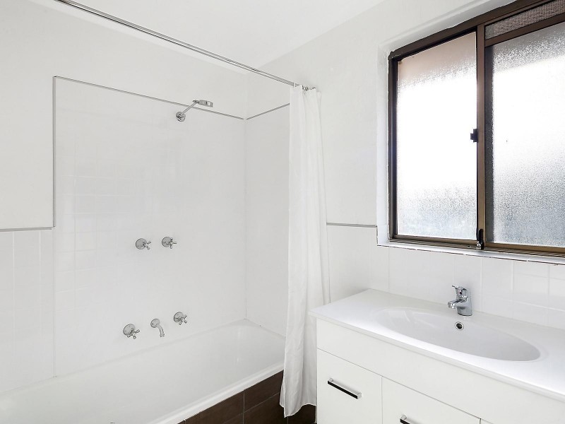 9/4 Heard Street, Mawson ACT 2607