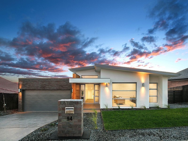 94 Bieundurry Street, Bonner ACT 2914