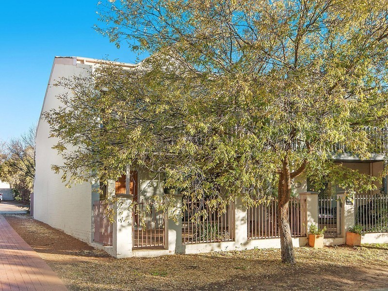 24 Port Jackson Circuit, Phillip ACT 2606