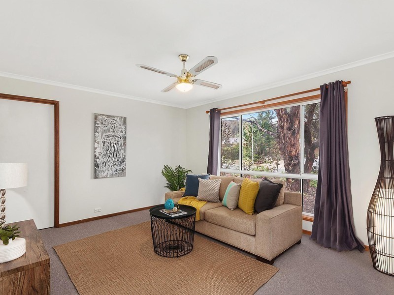 17 Beazley Crescent, Calwell ACT 2905