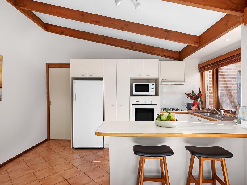 13 Pepper Place, Jerrabomberra NSW 2619