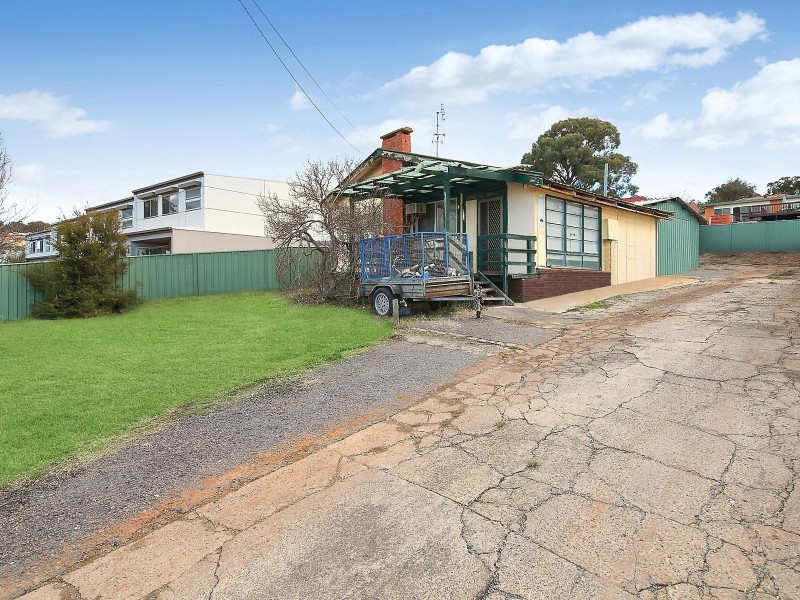 6 Cassidy Street, Queanbeyan NSW 2620