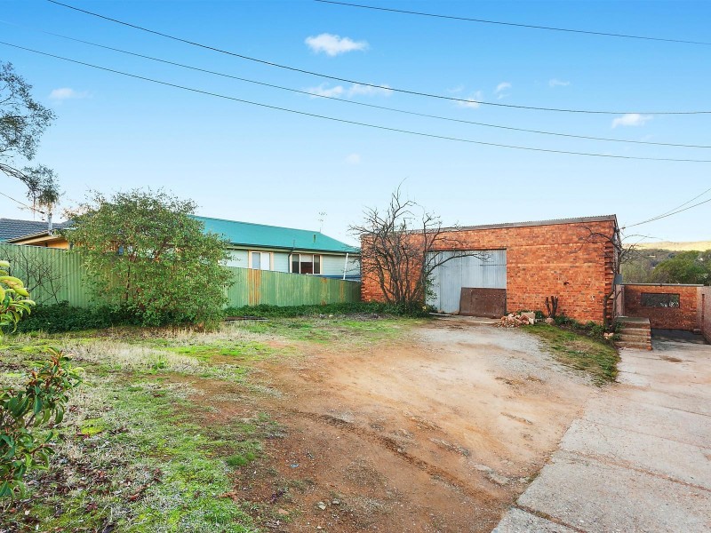 21 Sunnybar Parade, Queanbeyan NSW 2620