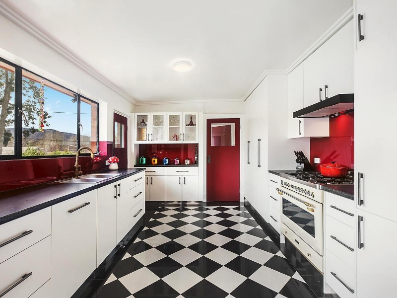 5 Phillip Avenue, Watson ACT 2602