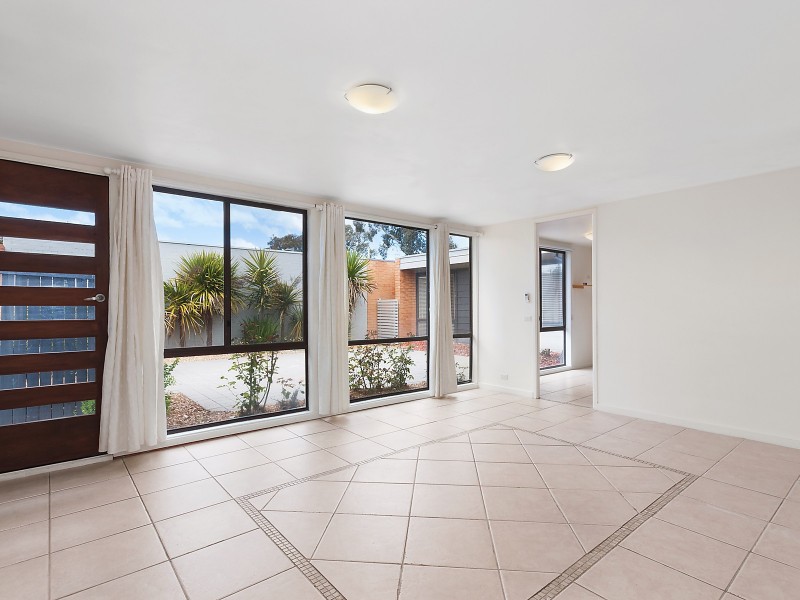 13 Cumbrae Place, Kambah ACT 2902