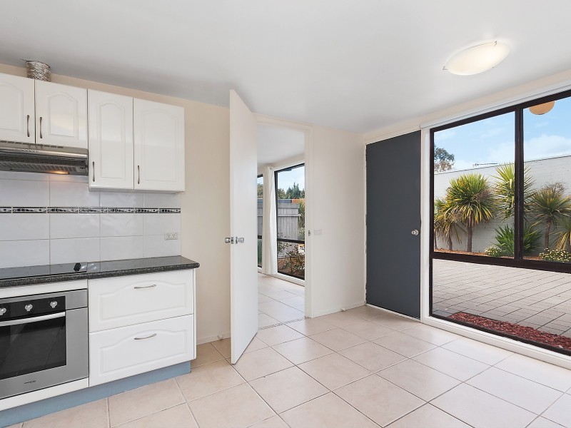 13 Cumbrae Place, Kambah ACT 2902