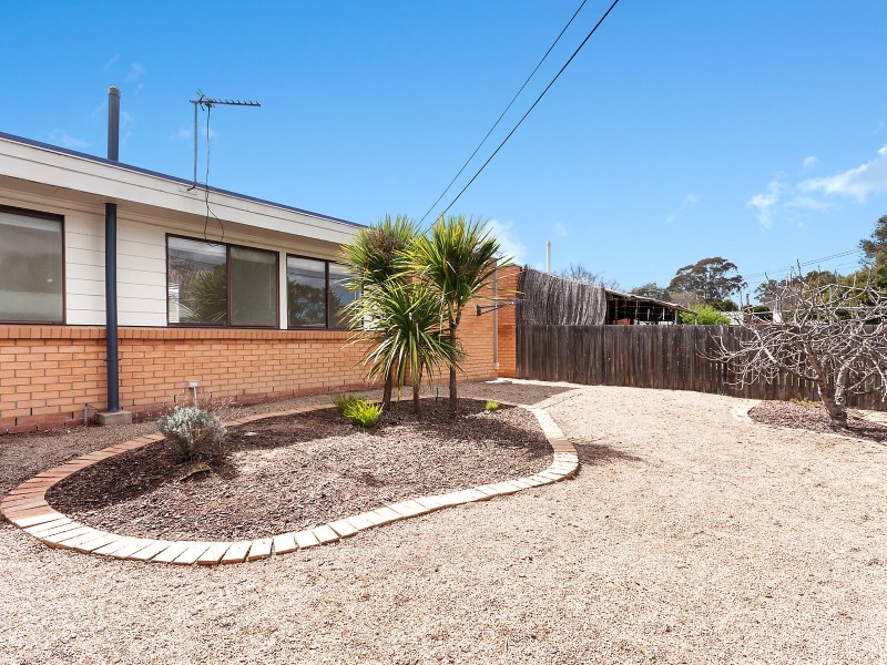 13 Cumbrae Place, Kambah ACT 2902