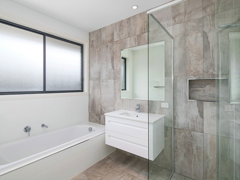 17 Garraway Crescent, Googong NSW 2620