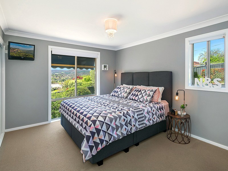 21 Mountain Circuit, Calwell ACT 2905