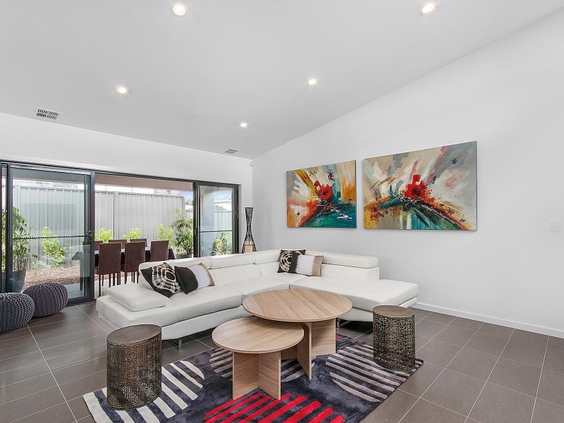 28 Ivory Street, Crace ACT 2911