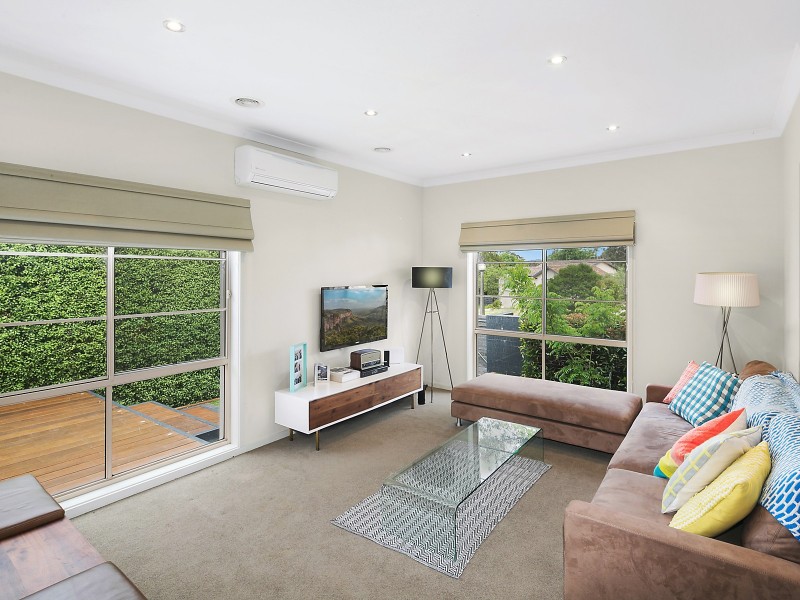 1/107 Eggleston Crescent, Chifley ACT 2606