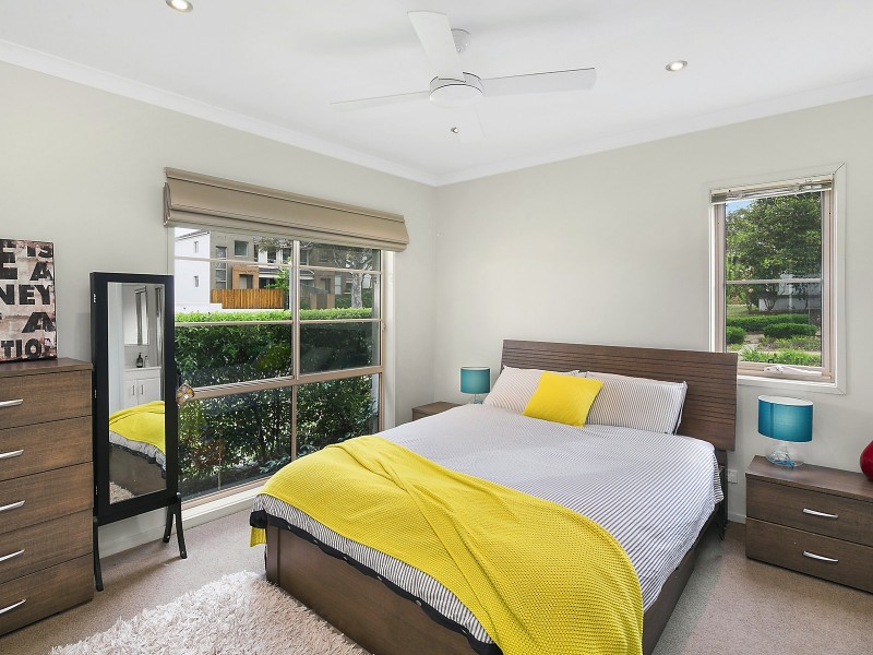 1/107 Eggleston Crescent, Chifley ACT 2606
