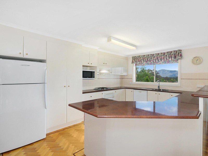 3 Barringer Street, Conder ACT 2906