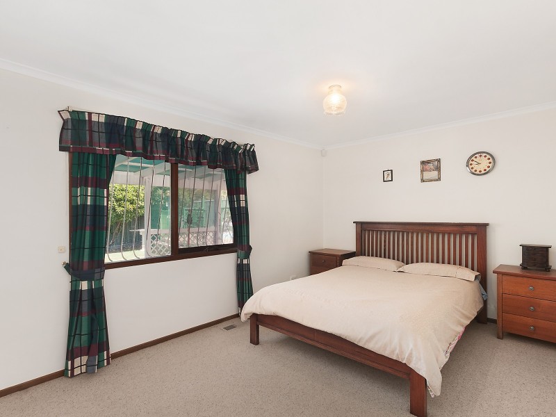 8 Badcoe Street, Gowrie ACT 2904
