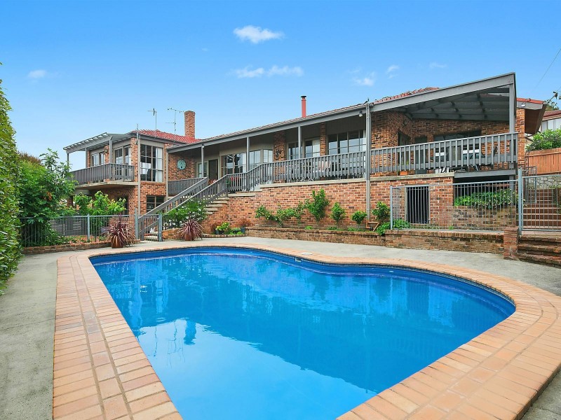 6 Medworth Crescent, Lyneham ACT 2602